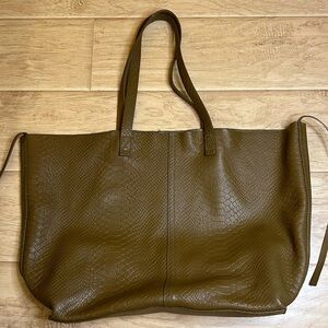 Green genuine leather embossed tote bag